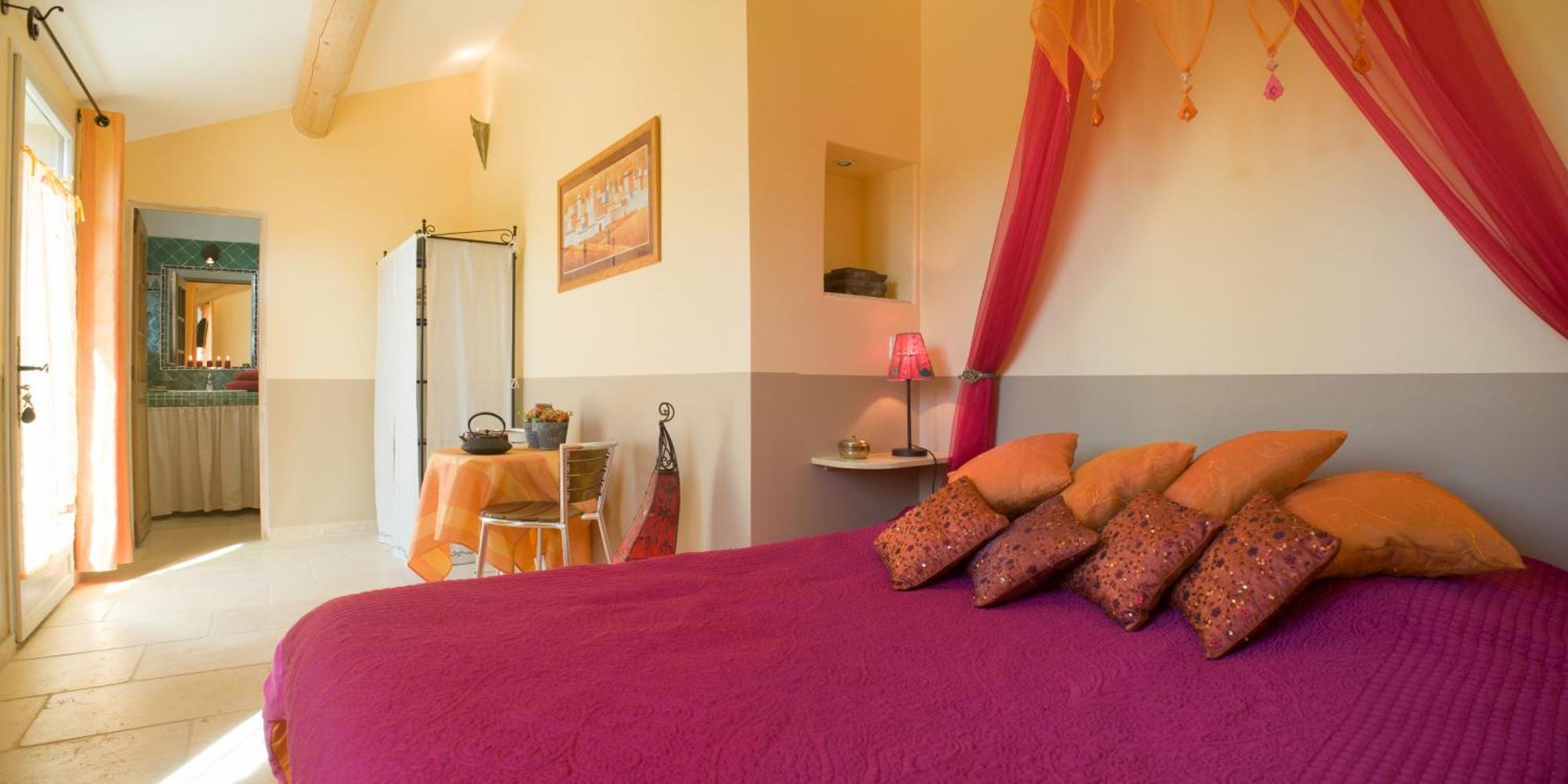 Chambres D'Hotes Domaine Des Machottes Grans Buitenkant foto