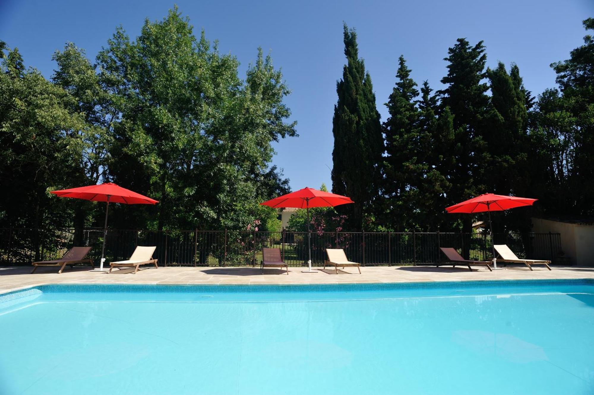 Chambres D'Hotes Domaine Des Machottes Grans Buitenkant foto